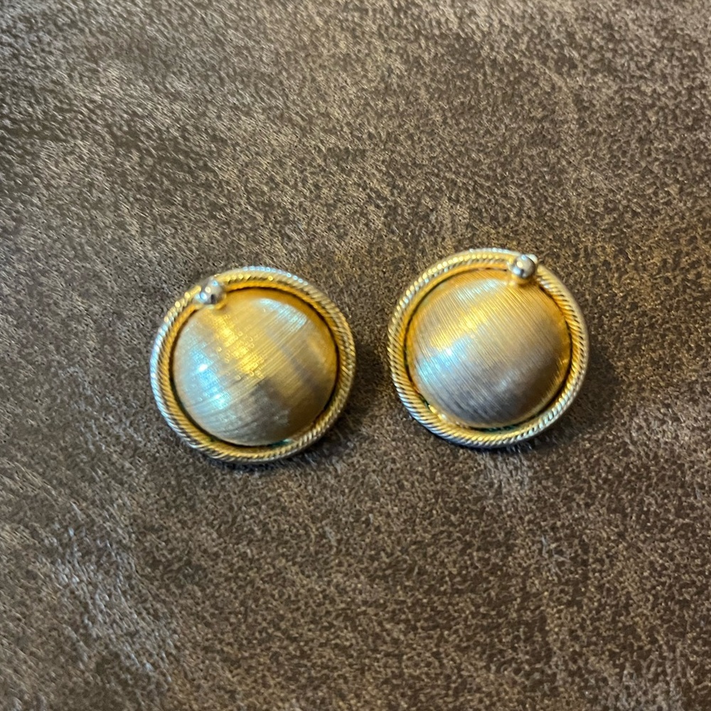 Vintage Signed Continental Button Earrings, Gold Tone - Clip-on Earrings